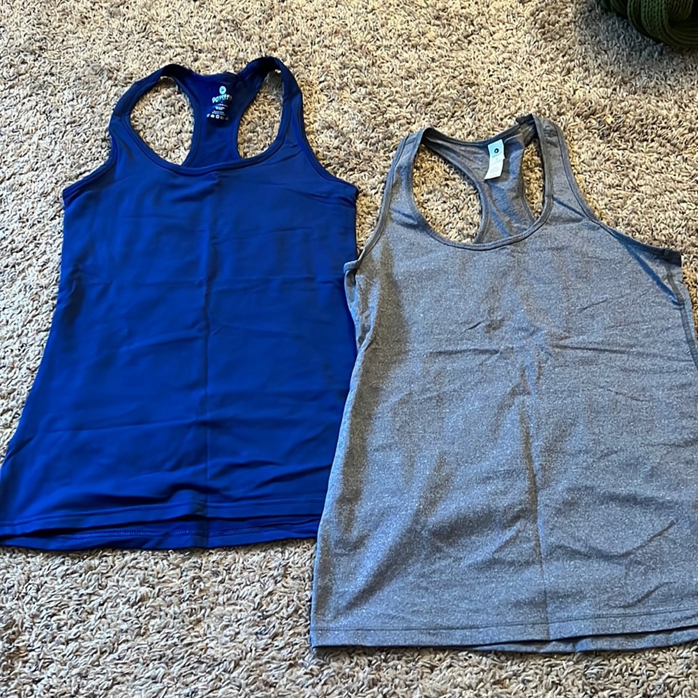 Set of 2 90 degree racer back tank tops